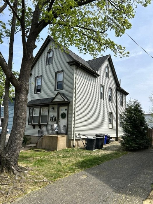 Exterior painting project by TY Painting in Burlington County, NJ