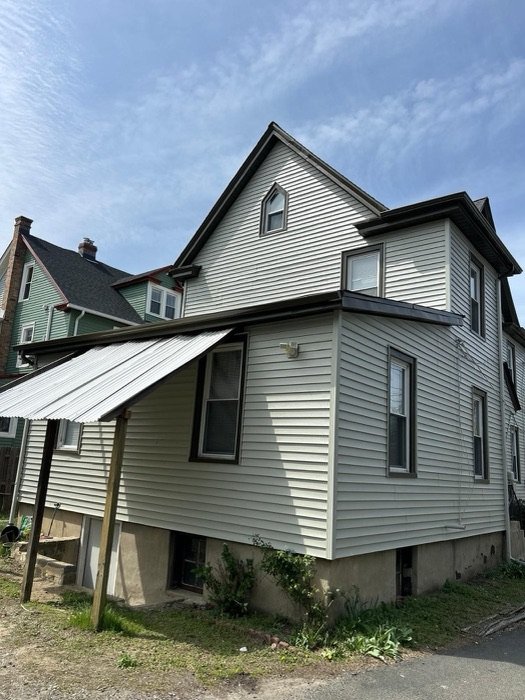 Exterior painting project by TY Painting in Burlington County, NJ