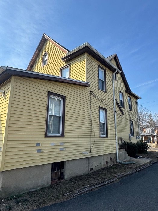 Exterior painting project by TY Painting in Burlington County, NJ